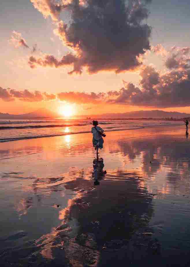 别去打扰一个不愿意理你的人 别去打扰一个不愿意理你的人