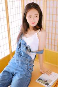 一点寒芒先到，随后枪出如龙