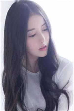 冰河末世，我囤积了百亿物资