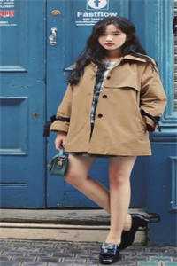 休了驸马后，她被病娇小狼崽缠上了