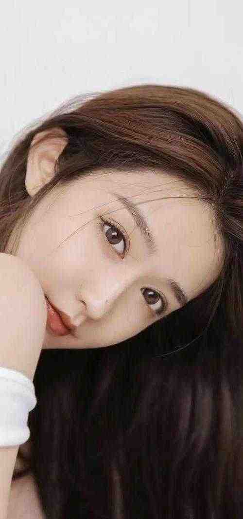 离婚后，她意外绑定了永久饭票