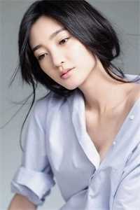 重生千年:开局收养未来女帝小说