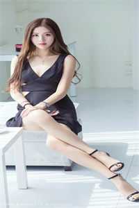 毕业发老婆，我成了前女友她爸爸小说