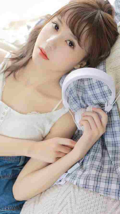 开局获得重瞳，迎娶绝色女帝！