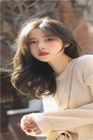 让你直播才艺，你惊动警员大哥？小说