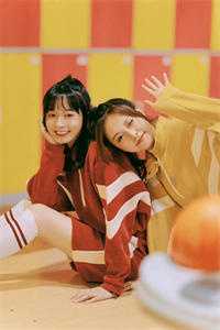 满级高手下山,绝色师姐宠我无度