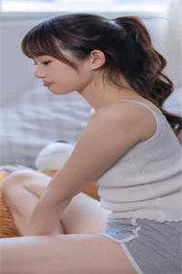 穿进古代末世,靠着家底搞基建