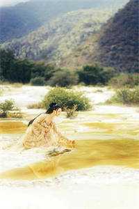 穿成反派的恶毒亲妈,在娃综奶娃