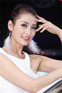 玄幻:开局瞎子,从拉二胡开始