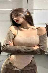 年代空间：带着百亿物资撩竹马全文