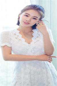 少帅夫人美又强,却苟的一批