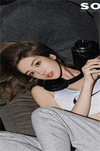 炮灰女配迷人眼,病娇暴君红了脸