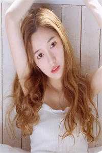 女施主,求医请自重!