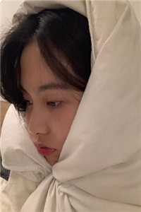 伏低做小？可她才是真嫡女啊！