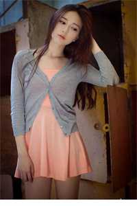 药女田香:捡个哑农忙种田