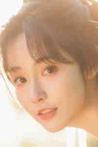 开局遭校花戴绿帽，反手泡她妹妹江南