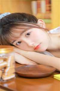 重生后，疯批男神说他对我动情已久