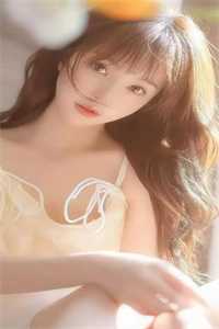 被贬镇魔塔，捡修为成大帝