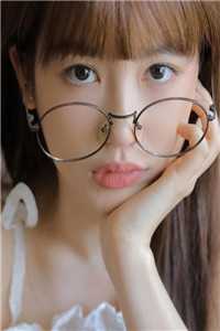 七天后全球灾变,我囤了百亿物资