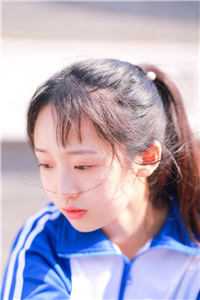 奶狗影帝哭唧唧，总裁姐姐疼疼我小说