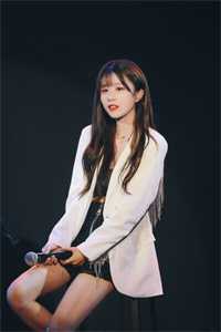 这个系统让我吃软饭