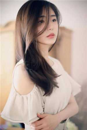 病态宿主又美又狂,系统瑟瑟发抖