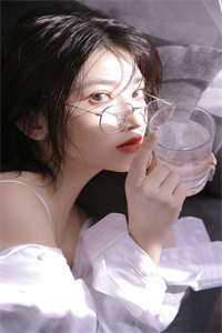 乱世麒麟:我重现张家辉煌