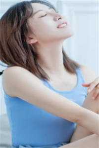 我有99个大佬师父，下山即无敌