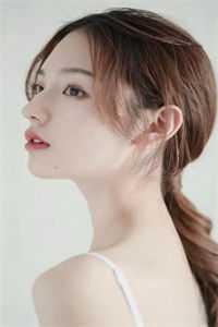 刚穿越,就奖励我葵花宝典?