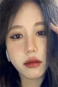 美人宿主快穿后小世界崩塌了