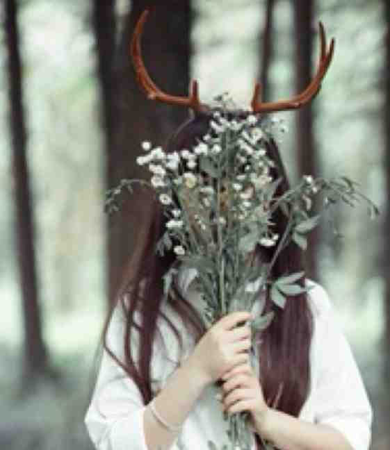 娱乐:我唱歌成真,吓懵刑警队?