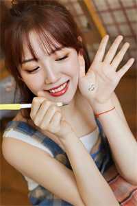 重生后我和千亿大佬炒cp小说