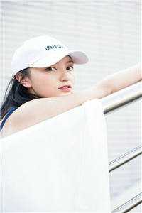 重生:影视大佬他未婚妻全是马甲