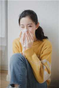 全文嫁给上司后，她摆烂了