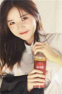 开局天灾：我囤万亿物资当统帅