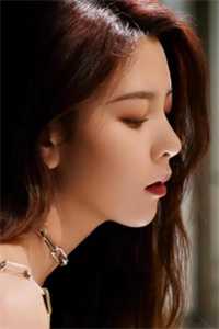 闪婚后，真千金她成了豪门团宠