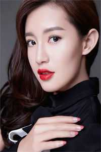 穿书：萝莉妖祖统御娱乐圈