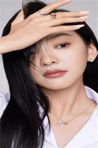 倾覆王朝？我真的只想种田！