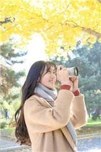 陛下别坐着了,太子来继承皇位了