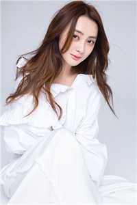 娇妻还小，矜贵霸总再忍忍