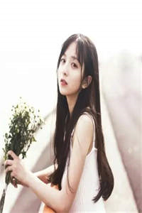 和大佬分手后，我上了热搜