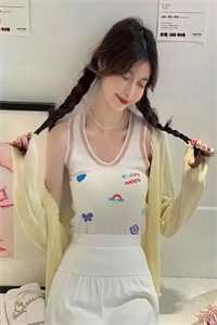 暗恋被公开后，她被男神娇宠了全文