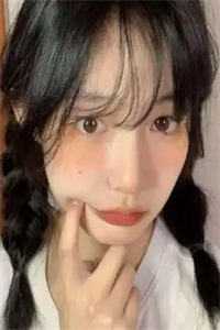 新婚夜，总裁逼我给白月光下跪