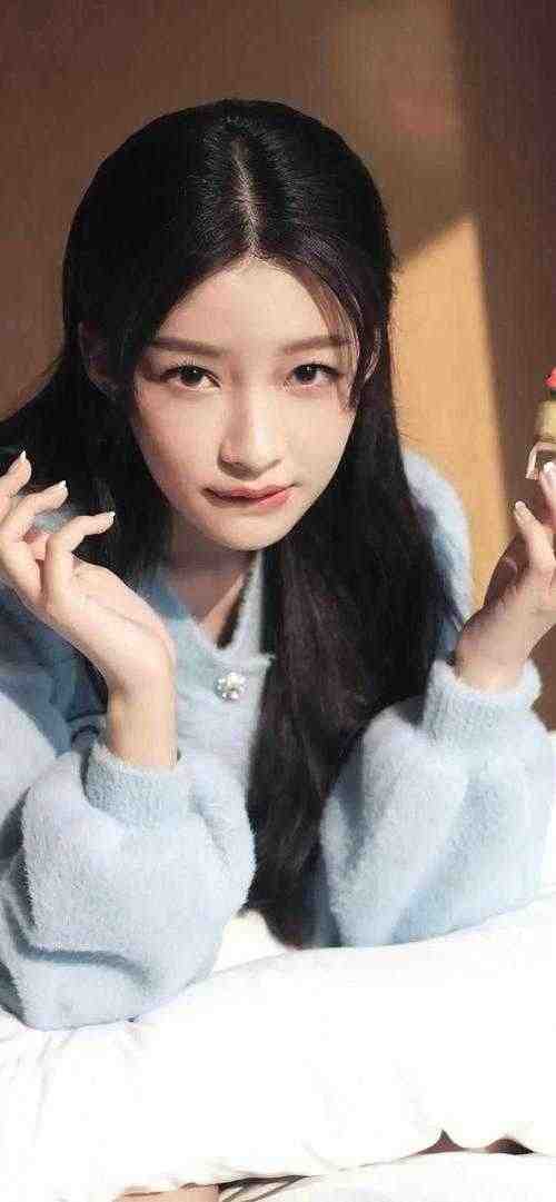 闪婚最强军官!随军后被宠翻天!